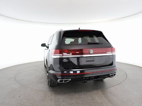 Used 2024 Volkswagen Atlas SEL Premium R-Line image 13
