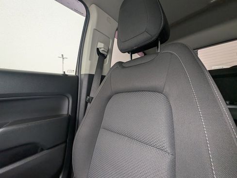 Used 2020 Chevrolet Colorado LT w/ Redline Special Edition image 13