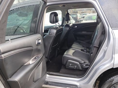 Used 2019 Dodge Journey Crossroad image 15