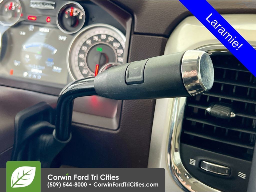 Used 2018 RAM 2500 Laramie w/ Off Road Package AWD/4WD image 10