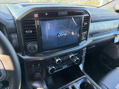 New 2025 Ford F150 Lariat w/ Equipment Group 501A Mid image 14