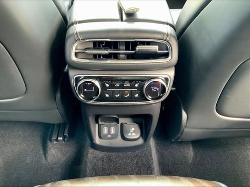 Used 2022 Genesis GV80 3.5T Prestige Signature AWD/4WD image 25