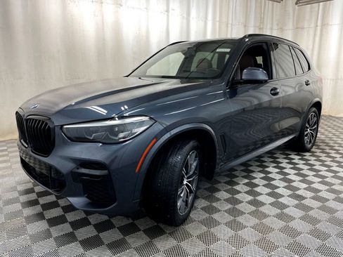 Used 2022 BMW X5 xDrive40i w/ M Sport Package image 18