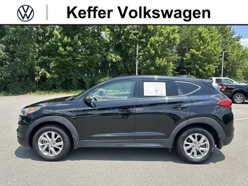 Used 2019 Hyundai Tucson SE FWD image 2