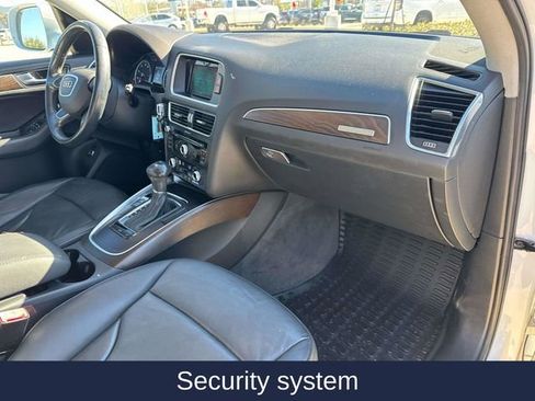 Used 2016 Audi Q5 2.0T Premium image 18