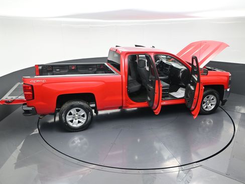 Used 2017 Chevrolet Silverado 1500 LT w/ All Star Edition image 14