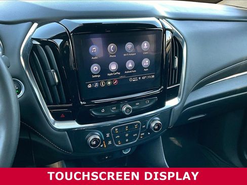 Used 2023 Chevrolet Traverse LT AWD/4WD image 14