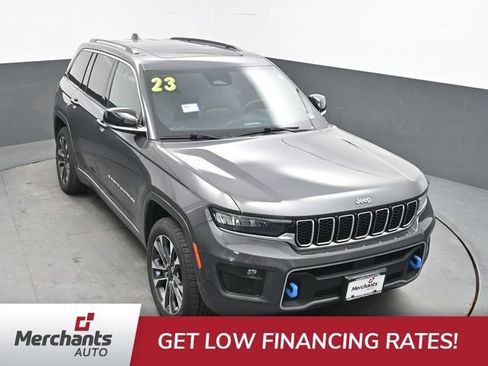 Used 2023 Jeep Grand Cherokee Overland AWD/4WD image 23