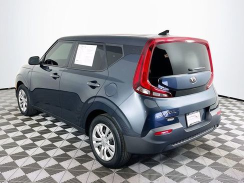 Used 2020 Kia Soul LX FWD image 6