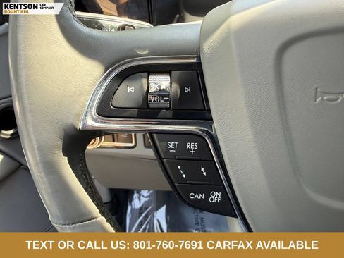 Used 2020 Lincoln Navigator Reserve AWD/4WD image 17