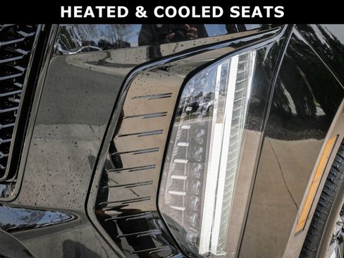 Used 2026 Cadillac Escalade Platinum Sport w/ LPO, Floor Liner Package AWD/4WD image 6