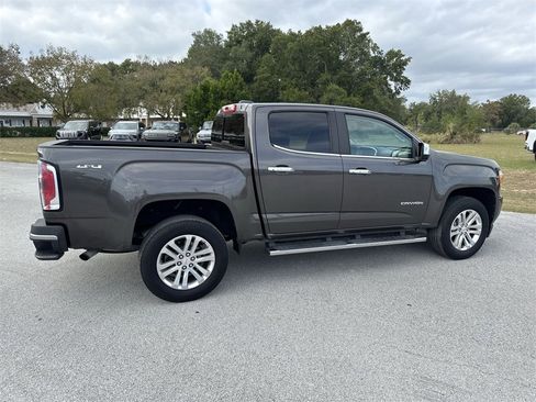 Certified 2019 GMC Canyon SLT w/ Driver Alert Package image 8