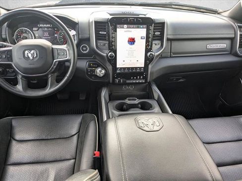 Used 2023 RAM 1500 Laramie AWD/4WD image 16