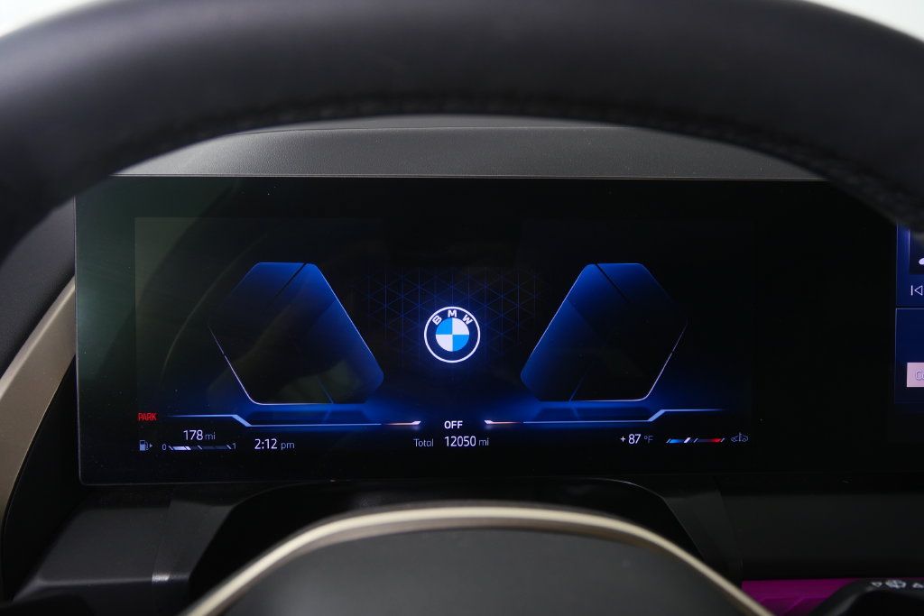 Certified 2025 BMW X3 xDrive30i AWD/4WD image 19
