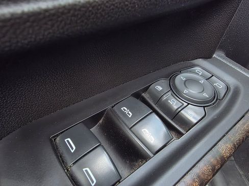 Used 2020 GMC Sierra 2500 Denali w/ Denali Ultimate Package image 12