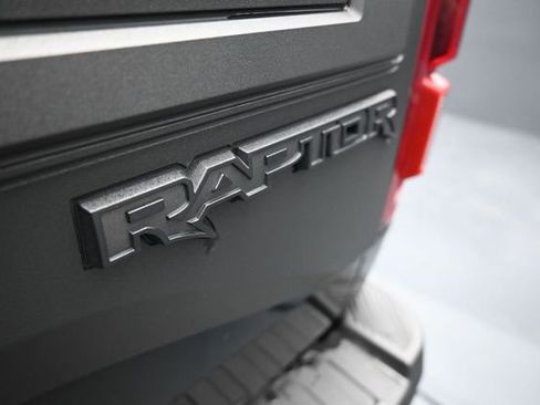 Used 2020 Ford F150 Raptor w/ Equipment Group 802A Luxury AWD/4WD image 10