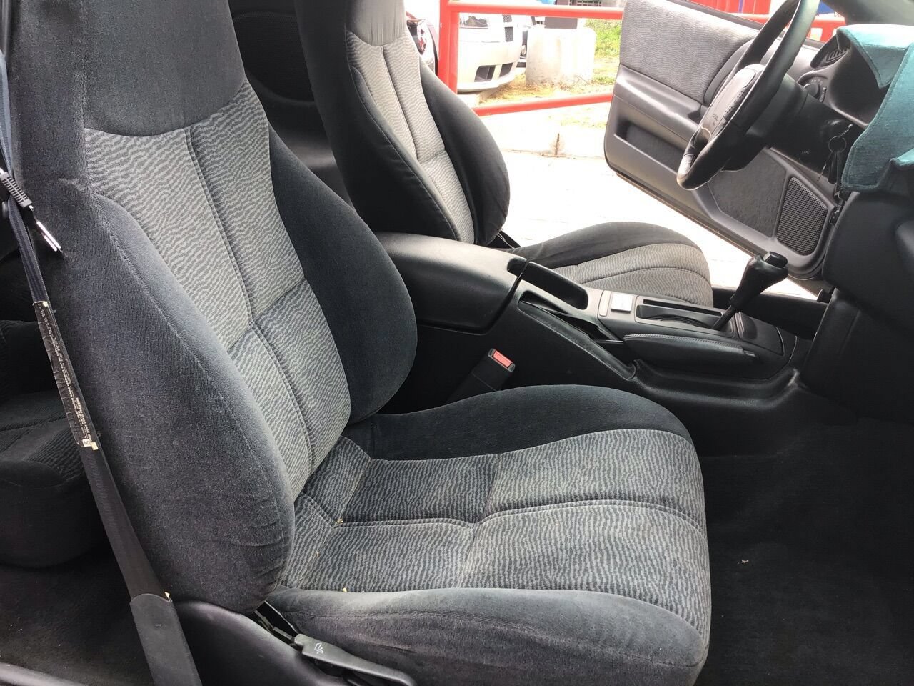 Used 1996 Chevrolet Camaro Z28 RWD image 31
