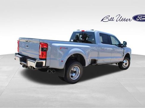 New 2026 Ford F350 Lariat AWD/4WD image 3