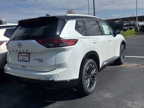 New 2026 Nissan Rogue Platinum w/ Platinum Premium Package AWD/4WD image 3