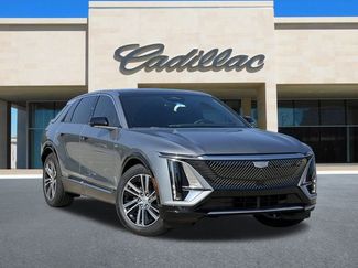 New 2026 Cadillac Lyriq Luxury video 2