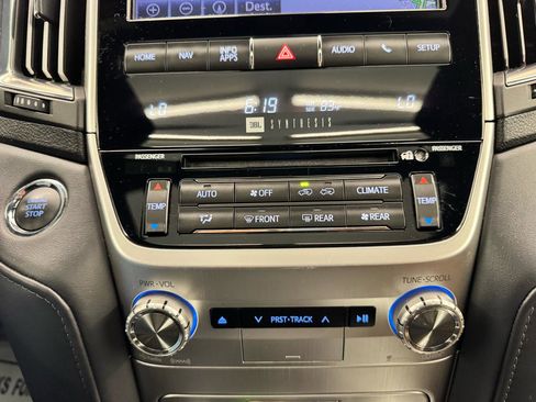 Used 2021 Toyota Land Cruiser AWD/4WD image 41