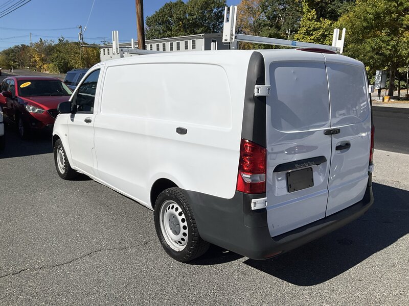 Used 2020 Mercedes-Benz Metris image 7
