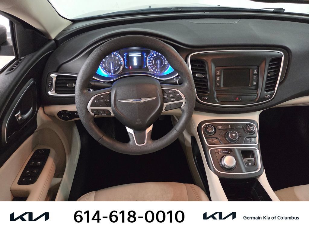 Used 2015 Chrysler 200 Limited FWD image 16