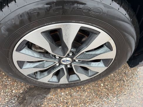 Used 2023 Subaru Outback Limited image 9