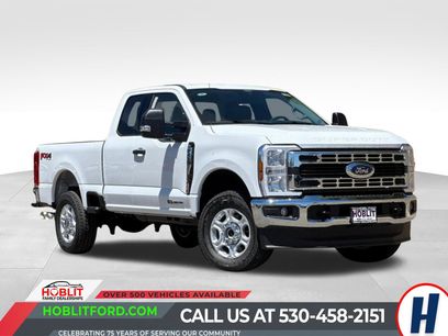 New 2026 Ford F250 XLT w/ FX4 Off-Road Package