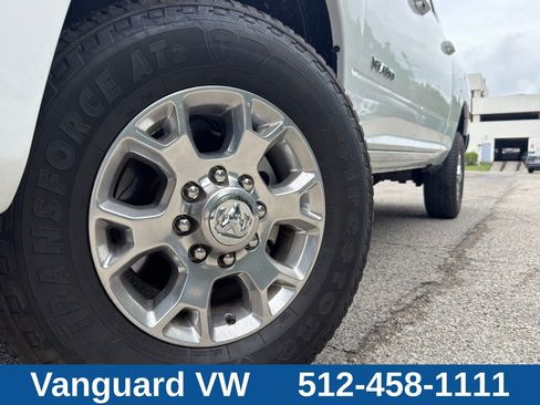 Used 2024 RAM 2500 Laramie AWD/4WD image 4