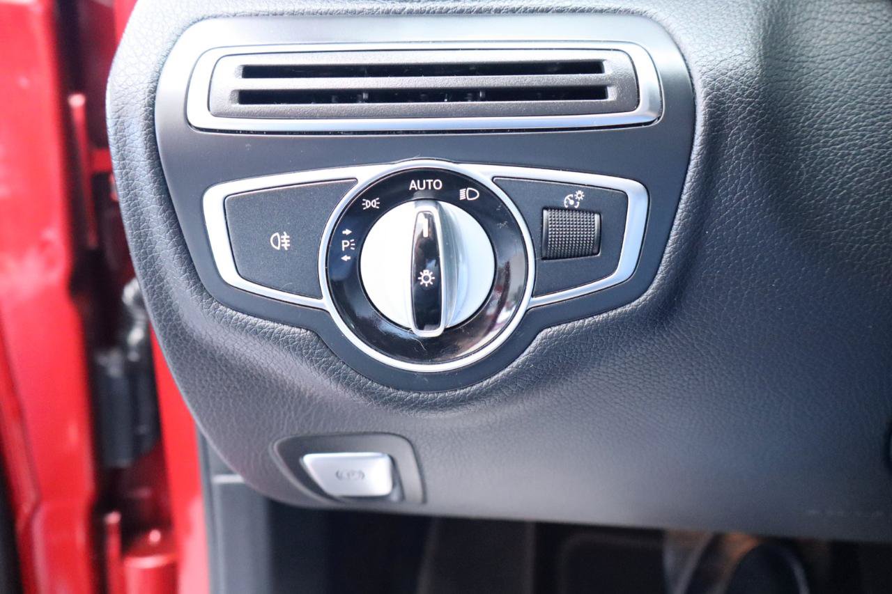 Used 2016 Mercedes-Benz C 300 Sedan image 26
