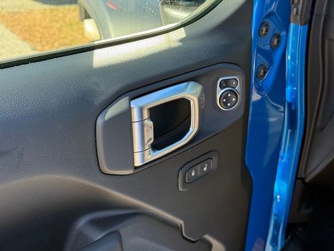 New 2026 Jeep Gladiator Mojave AWD/4WD image 11