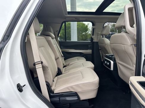 Certified 2022 Ford Expedition Limited AWD/4WD image 37