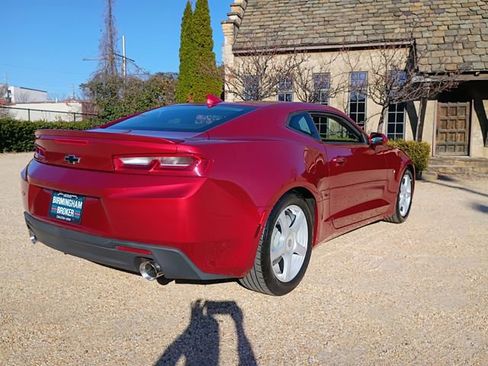 Used 2018 Chevrolet Camaro LT w/ RS Package image 15