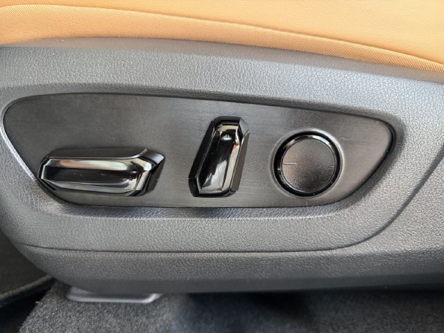 Used 2024 Lexus RX 350 Premium Plus w/ Convenience Package FWD image 25