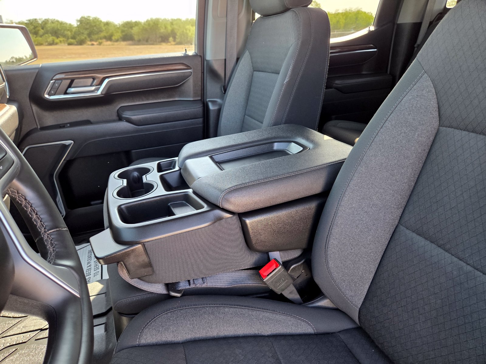Used 2025 Chevrolet Silverado 1500 LT w/ Texas Edition Plus RWD image 32