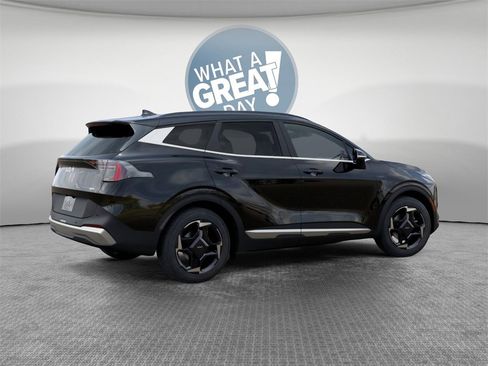 New 2026 Kia Sportage EX image 6