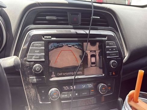Used 2021 Nissan Maxima Platinum w/ Sport Mat Group FWD image 6