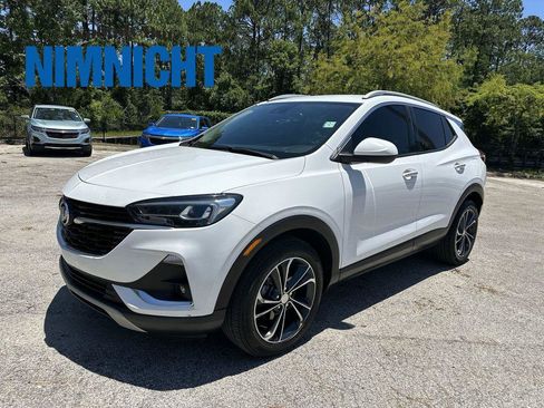 Used 2021 Buick Encore GX Essence FWD image 1