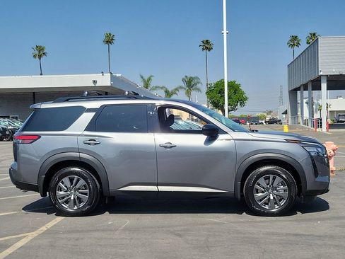 New 2026 Nissan Pathfinder SV FWD image 7