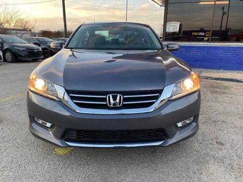 Used 2015 Honda Accord EX-L image 2