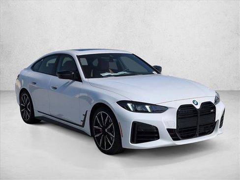 New 2026 BMW M440i w/ Premium Package RWD image 6