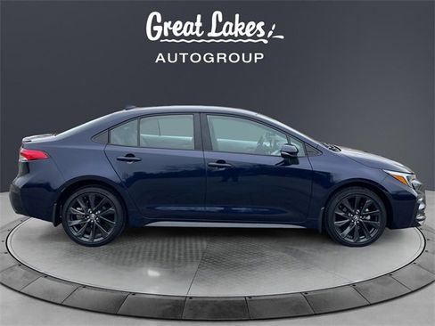 Used 2024 Toyota Corolla SE image 6