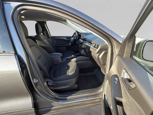 Used 2025 Ford Escape Active w/ Cold Weather Package image 16