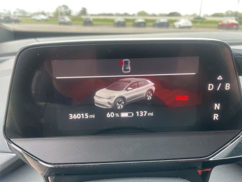 Used 2021 Volkswagen ID.4 Pro image 25