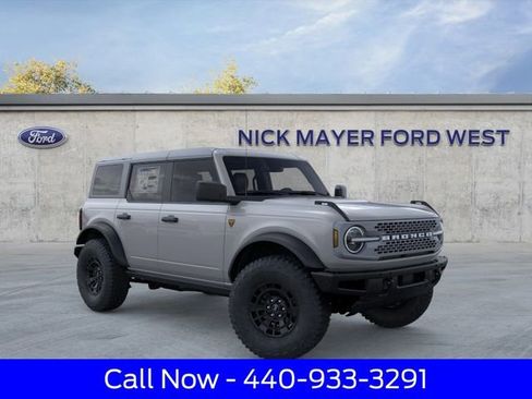 New 2026 Ford Bronco Badlands AWD/4WD image 8