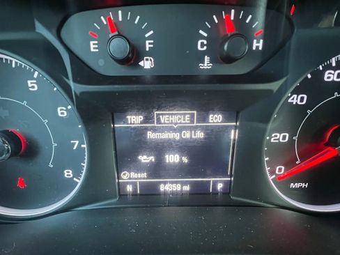 Used 2018 GMC Acadia SLE w/ Driver Alert Package I FWD image 13