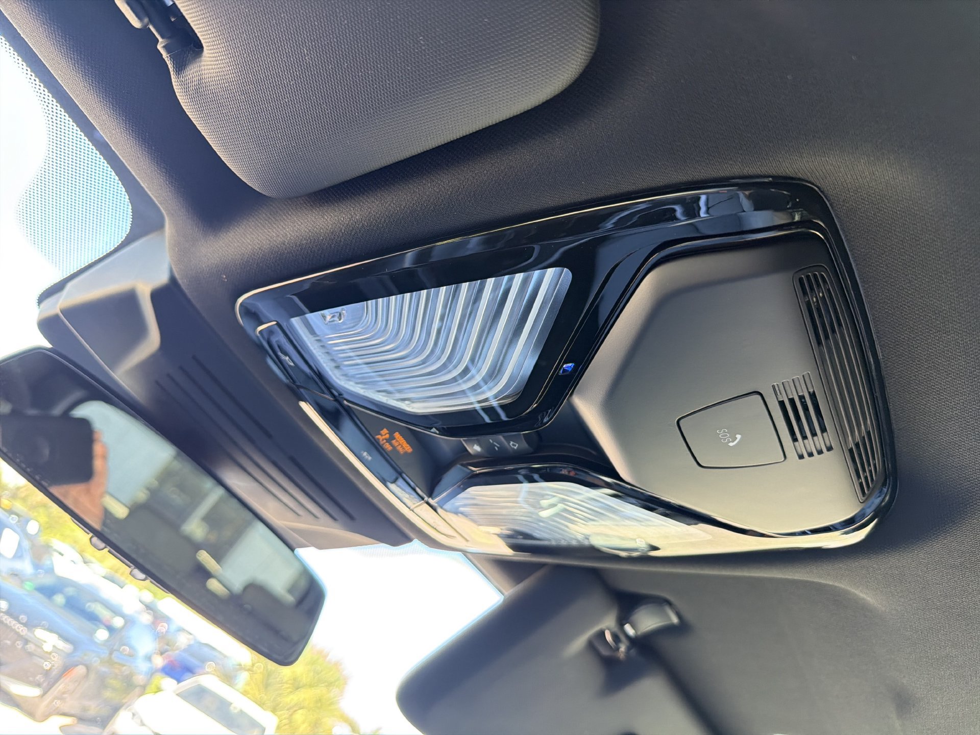 Used 2026 BMW X5 xDrive50e w/ M Sport Package AWD/4WD image 38