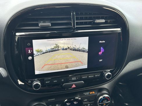Certified 2023 Kia Soul GT-Line image 29