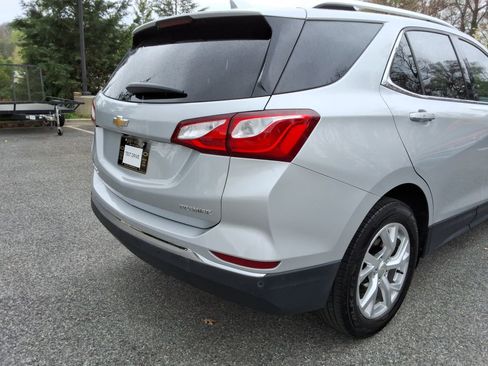 Used 2019 Chevrolet Equinox Premier image 14